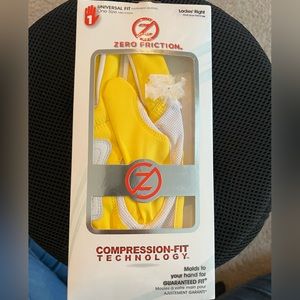 New Zero Friction Ladies RIGHT Golf Glove: One Size, Works With Smart Phone